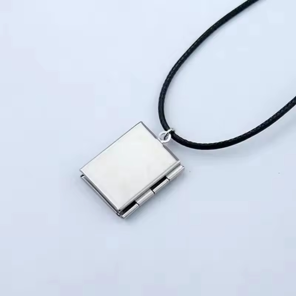 Square Photo Frame Pendant Ne – Men Accessories Photos Bewertung und Preis