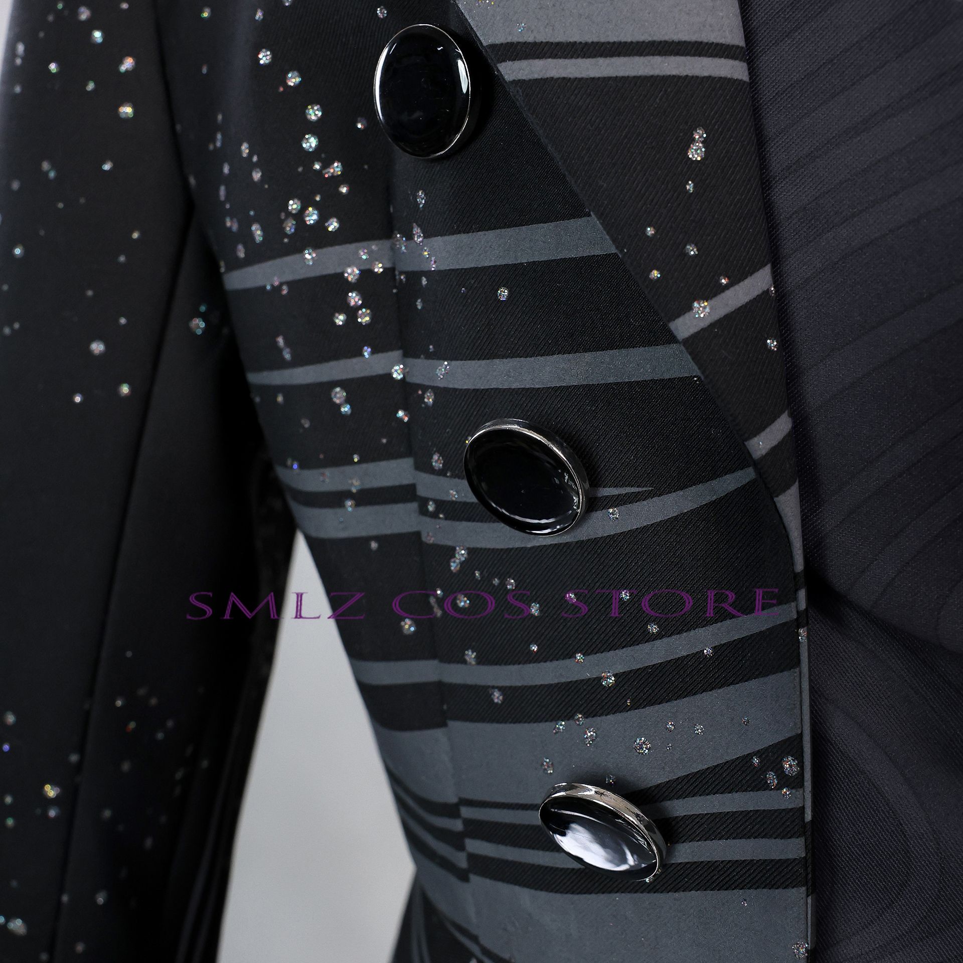 Game Love and Deep Space Cospl – Men Accessories Style Bewertung und Preis