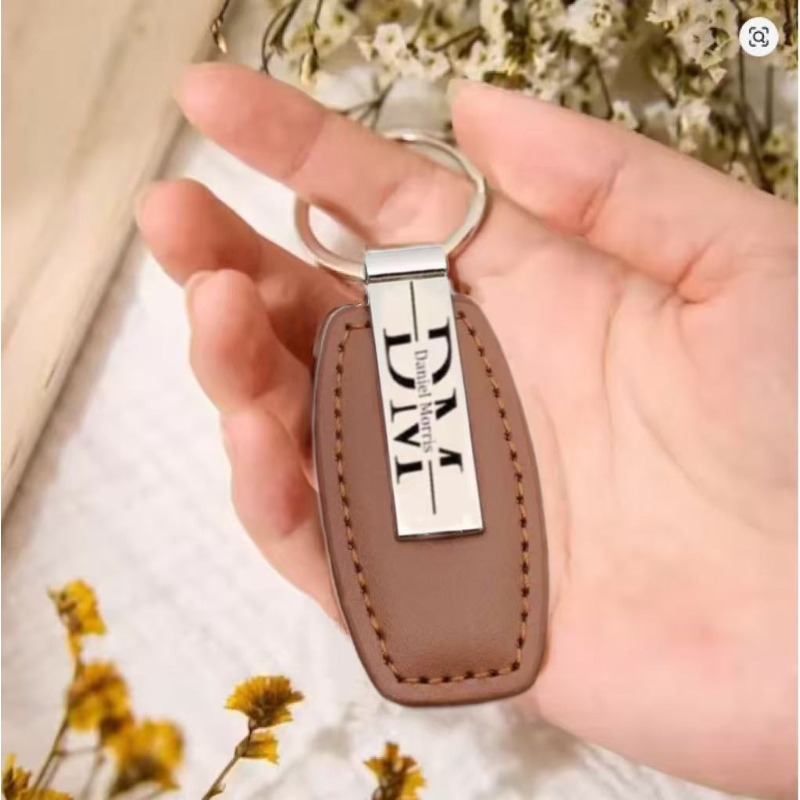 Personalized Leather Keychain  – Men Accessories Name Bewertung und Preis