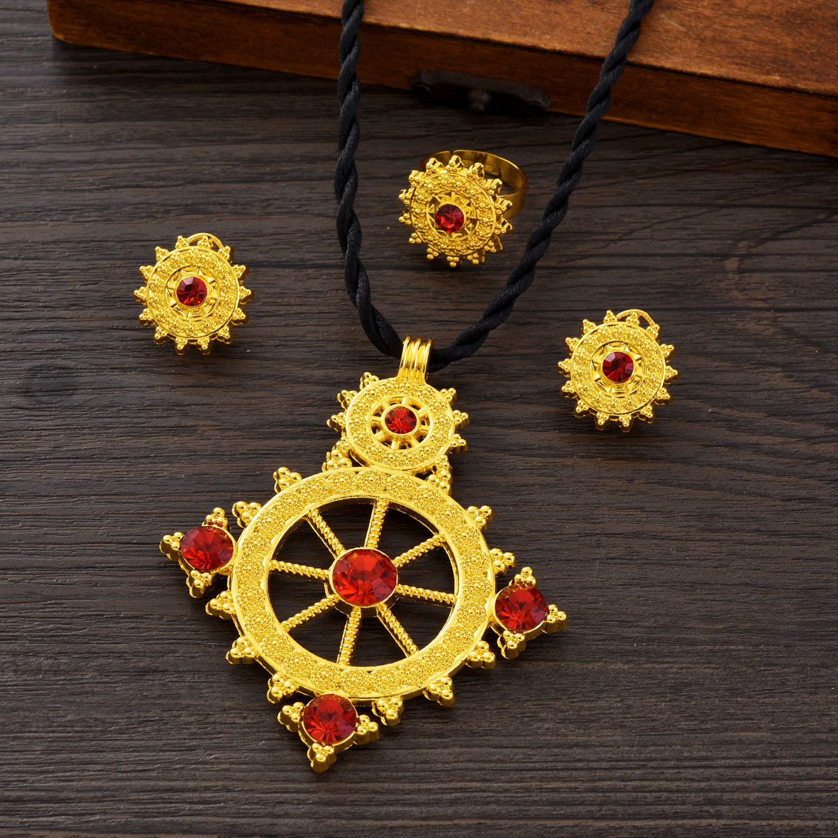 Dubai Africa Golden Color Cool – Men'S Accessories Dubai Bewertung und Preis
